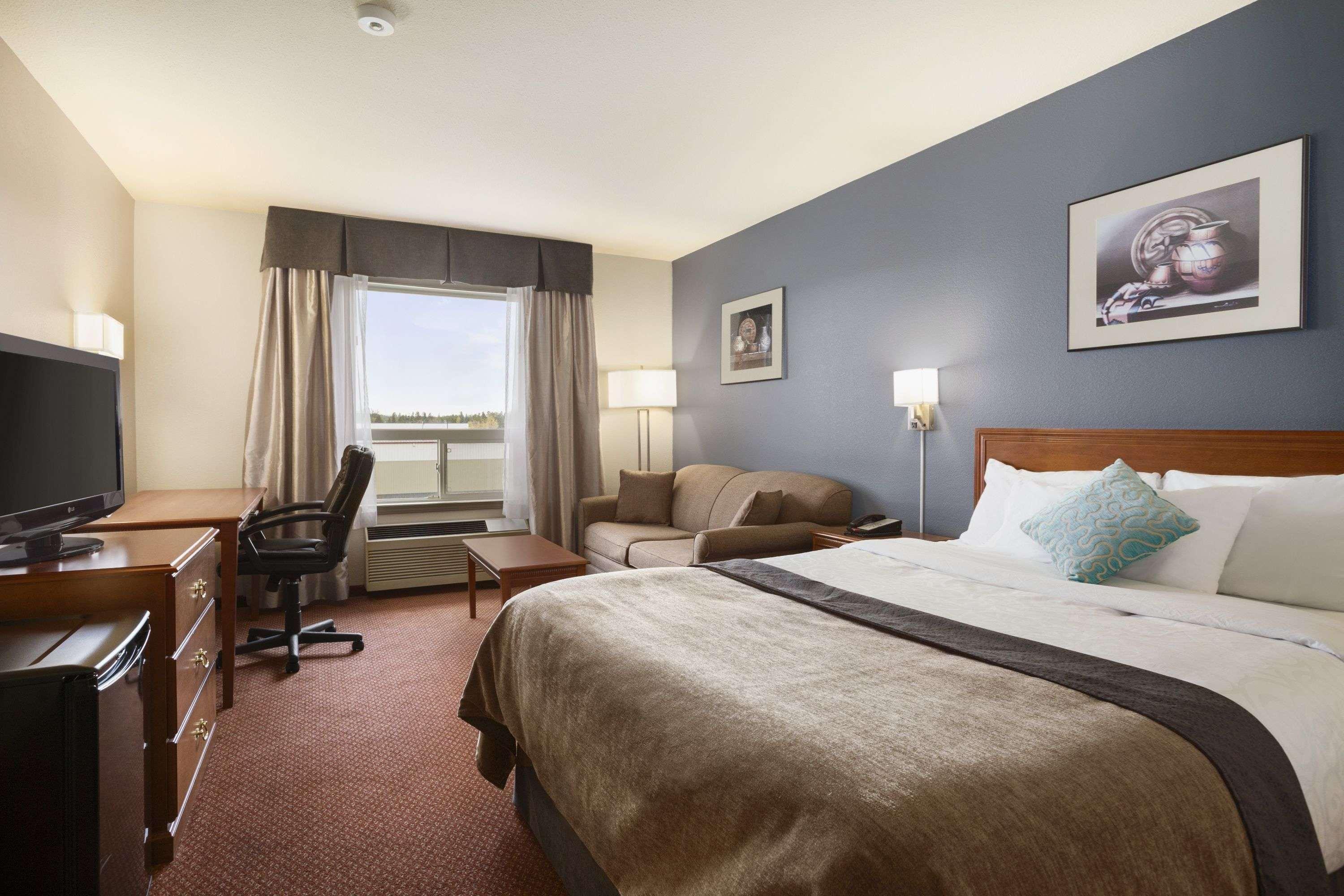 Super 8 By Wyndham Whitecourt Hotel Luaran gambar