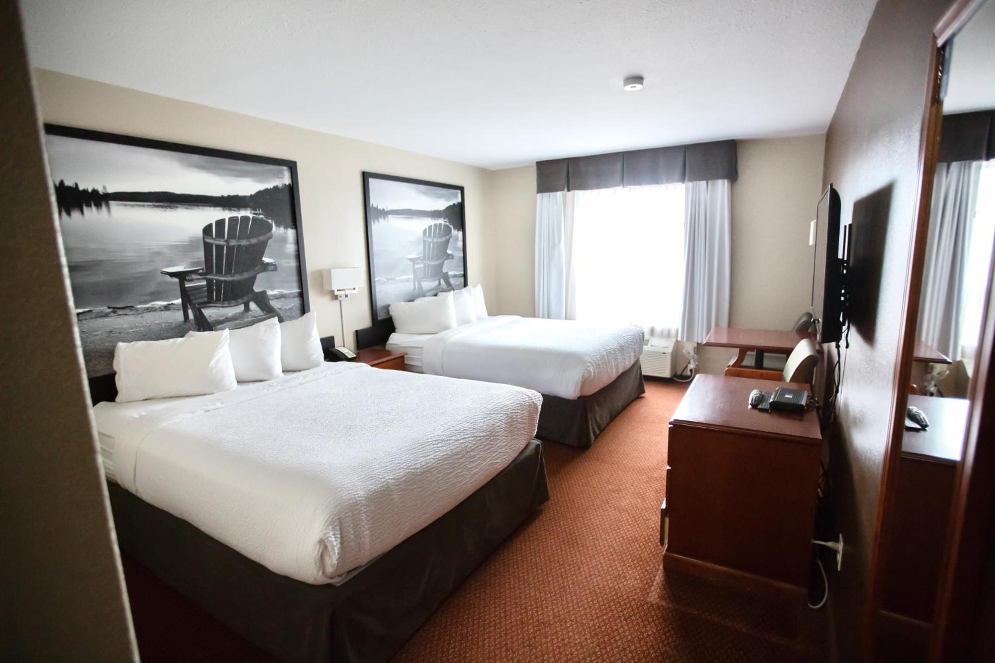 Super 8 By Wyndham Whitecourt Hotel Luaran gambar